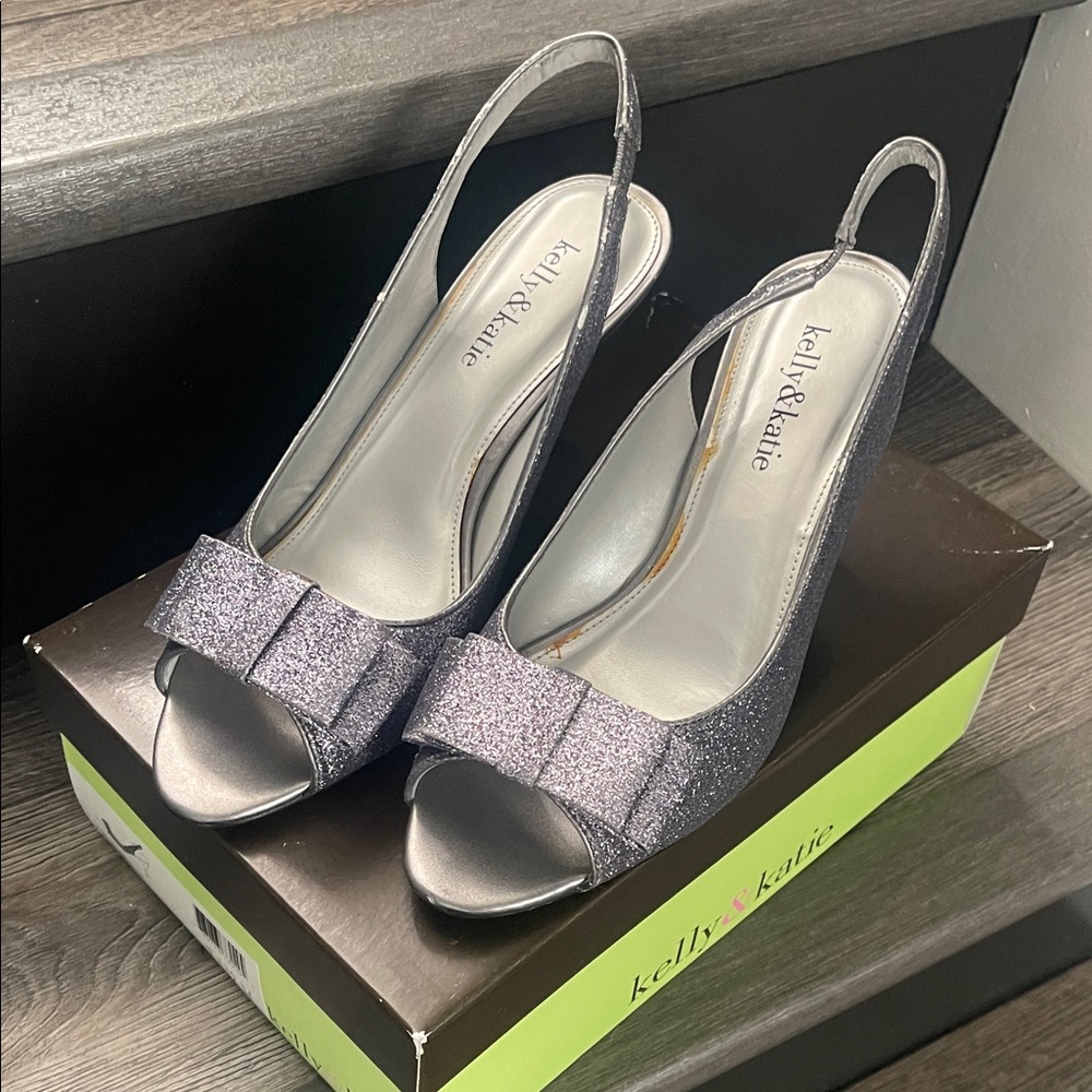 Kelly & Katie Glitter Bow Slingback Heels - Silver